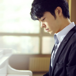 老熟妇露黑蝴蝶x8
